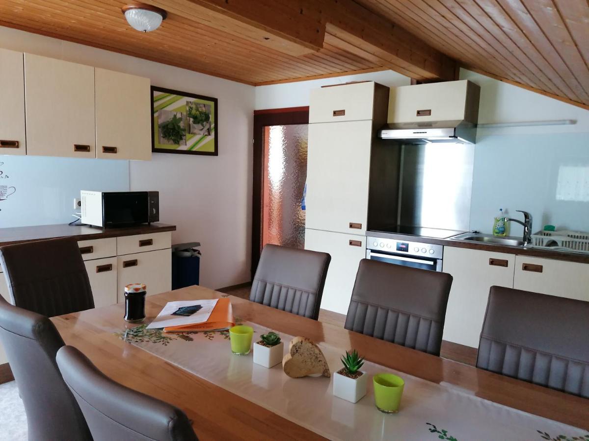 Haus Manuela Am Pressegger See Egg bei Hermagor Exterior photo